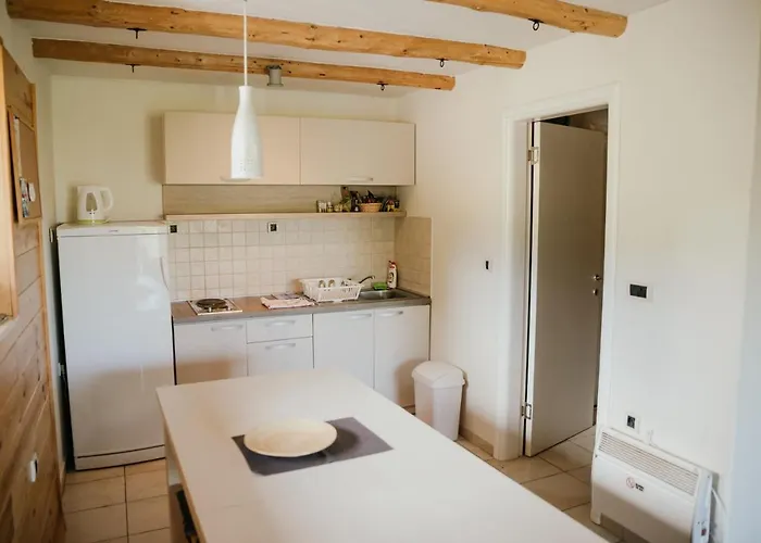 Elena Prázdninový dům *