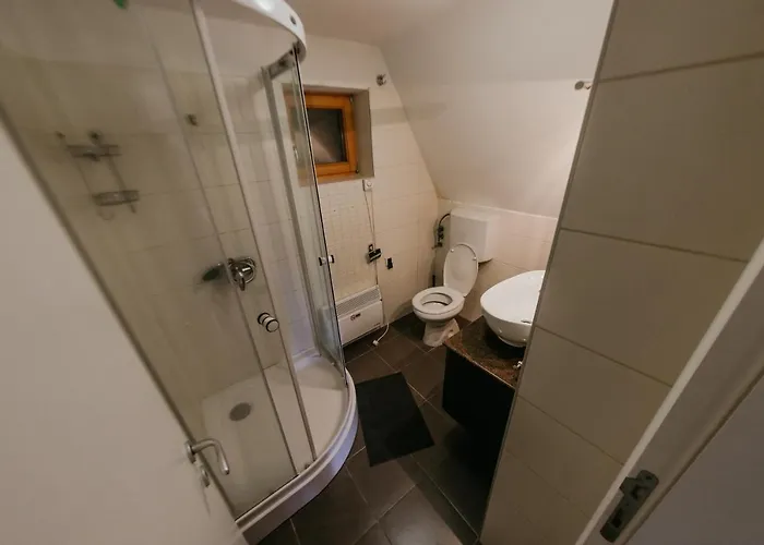 Elena Prázdninový dům *