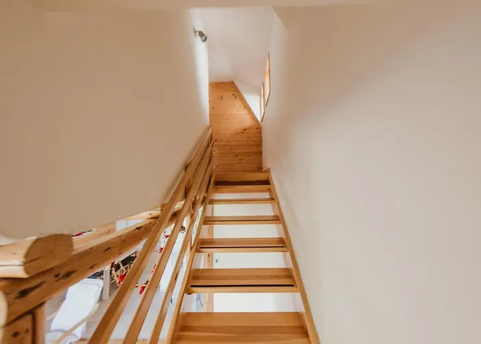 Elena Prázdninový dům *